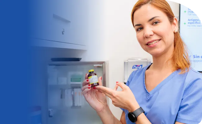 Fortalece tu sistema inmunológico con nuestras inyecciones de vitaminas. Una forma rápida y efectiva de dar a tu cuerpo lo que necesita.